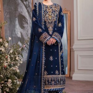✨ Mahira Luxe – Velvet Embroidered Spangle Work Ensemble ✨
